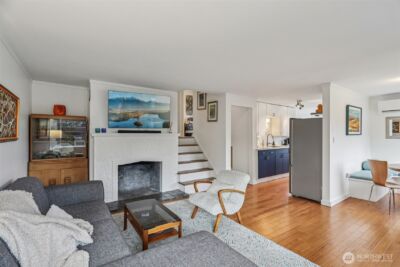 2418 W Boston , Seattle, WA 98199 - Photo 4