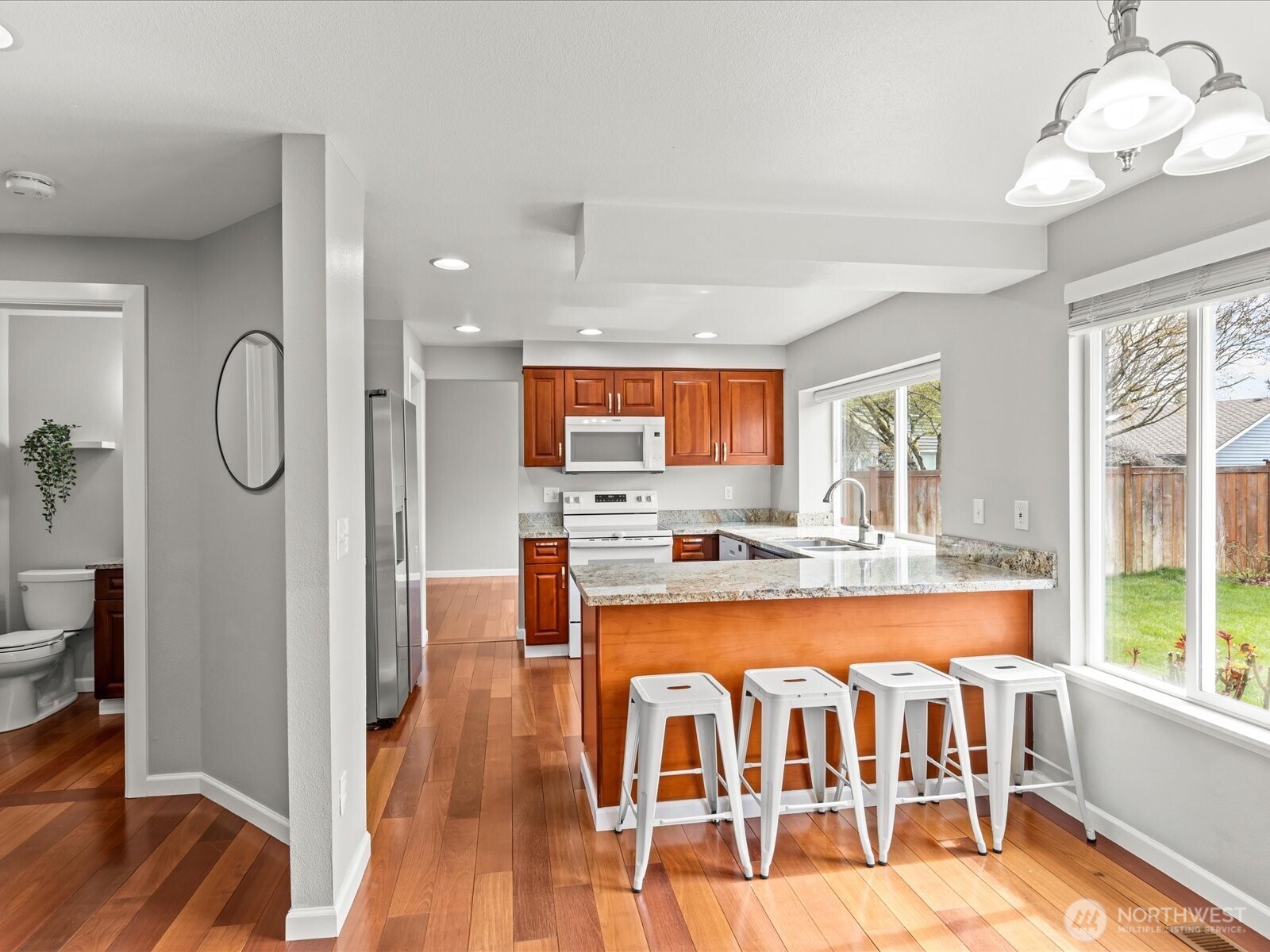 1027 SW 348th Place , Federal Way, WA 98023