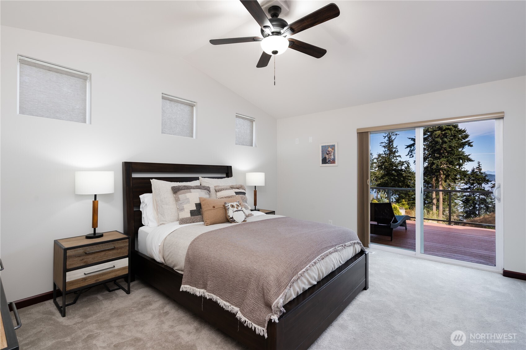 2303 North Bluff Road , Greenbank, WA 98253