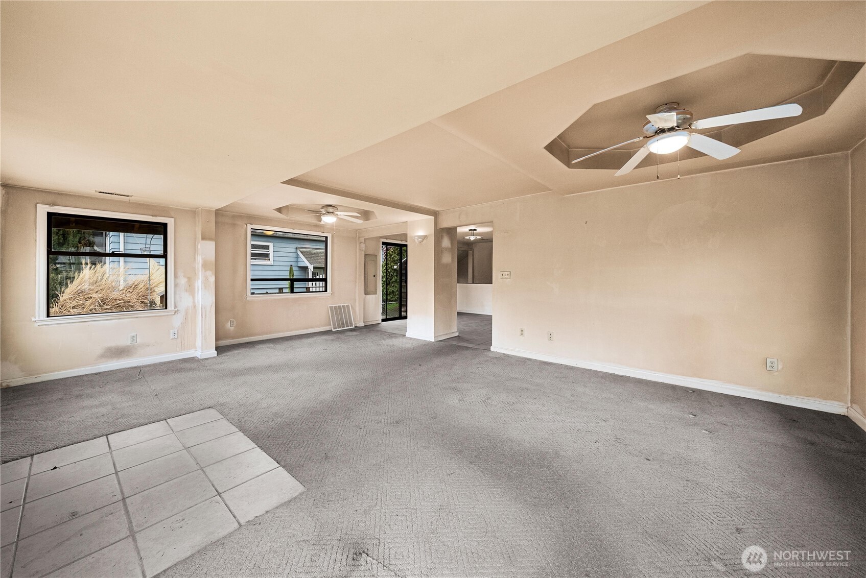 1230 S Donovan Street , Seattle, WA 98108-4835