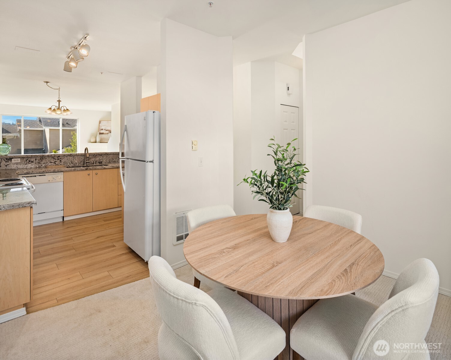 17421 1st Lane NE #104, Duvall, WA 98019