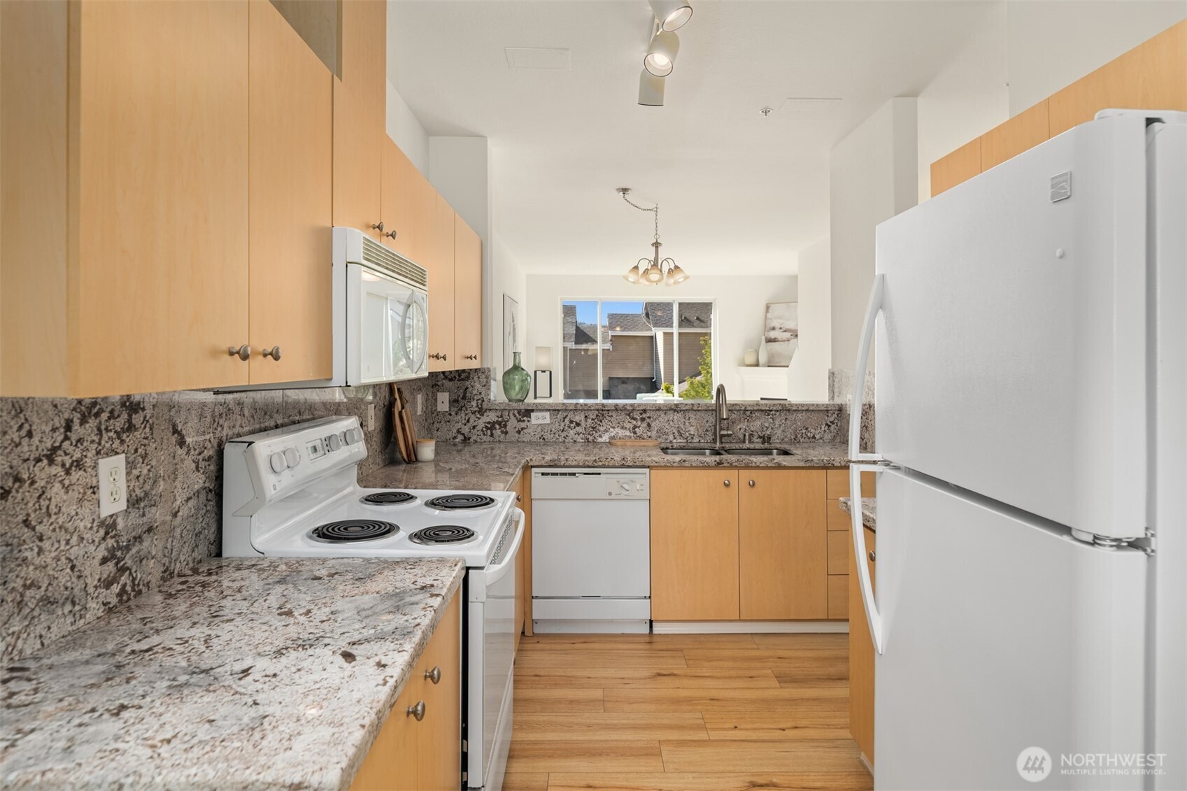 17421 1st Lane NE #104, Duvall, WA 98019