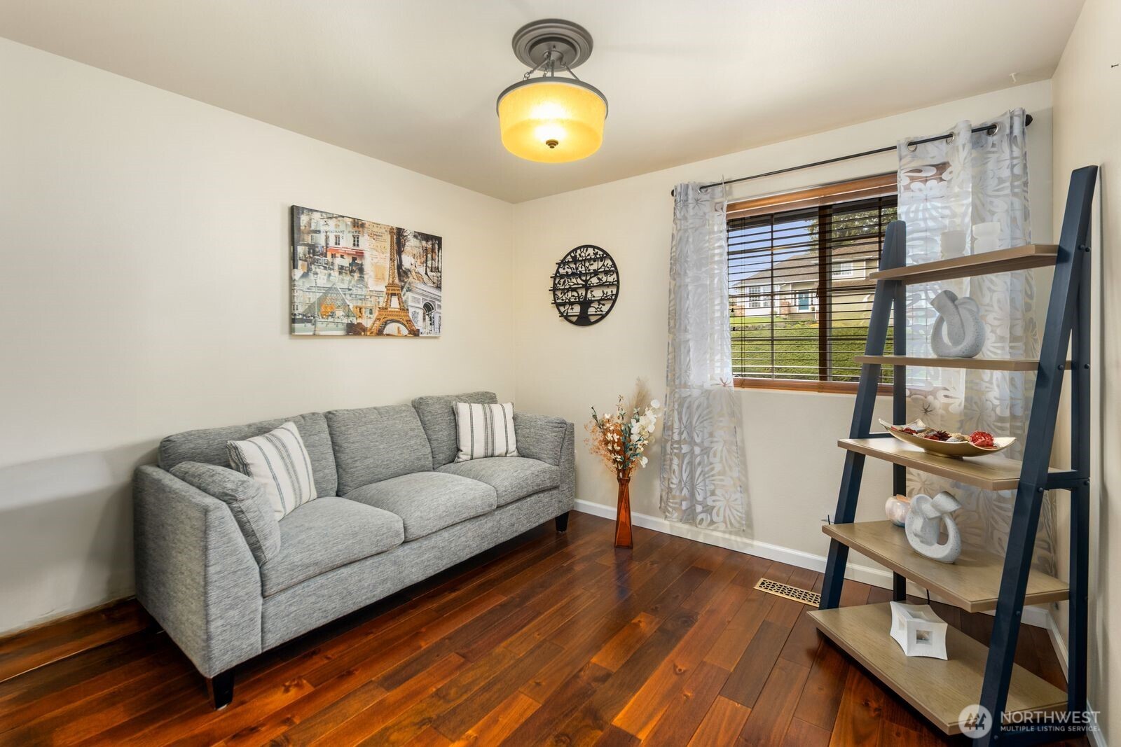 2120 Jones Avenue NE, Renton, WA 98056