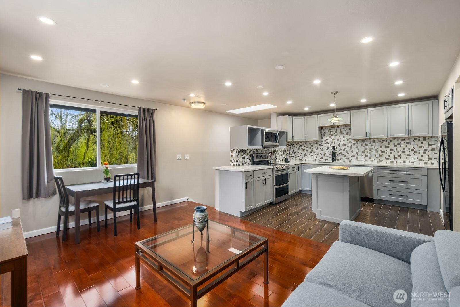 2120 Jones Avenue NE, Renton, WA 98056