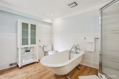 4726 Thackeray Place NE, Seattle, WA 98105 - Photo 18