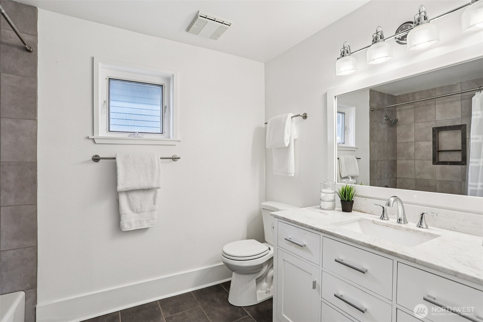 4726 Thackeray Place NE, Seattle, WA 98105