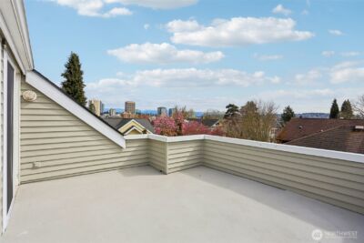 4726 Thackeray Place NE, Seattle, WA 98105 - Photo 32