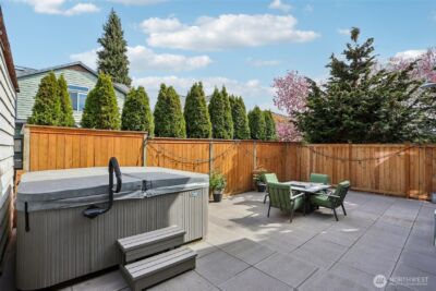 4726 Thackeray Place NE, Seattle, WA 98105 - Photo 36