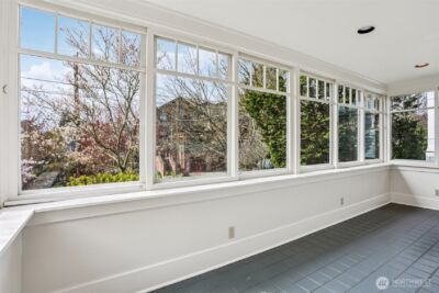 4726 Thackeray Place NE, Seattle, WA 98105 - Photo 7