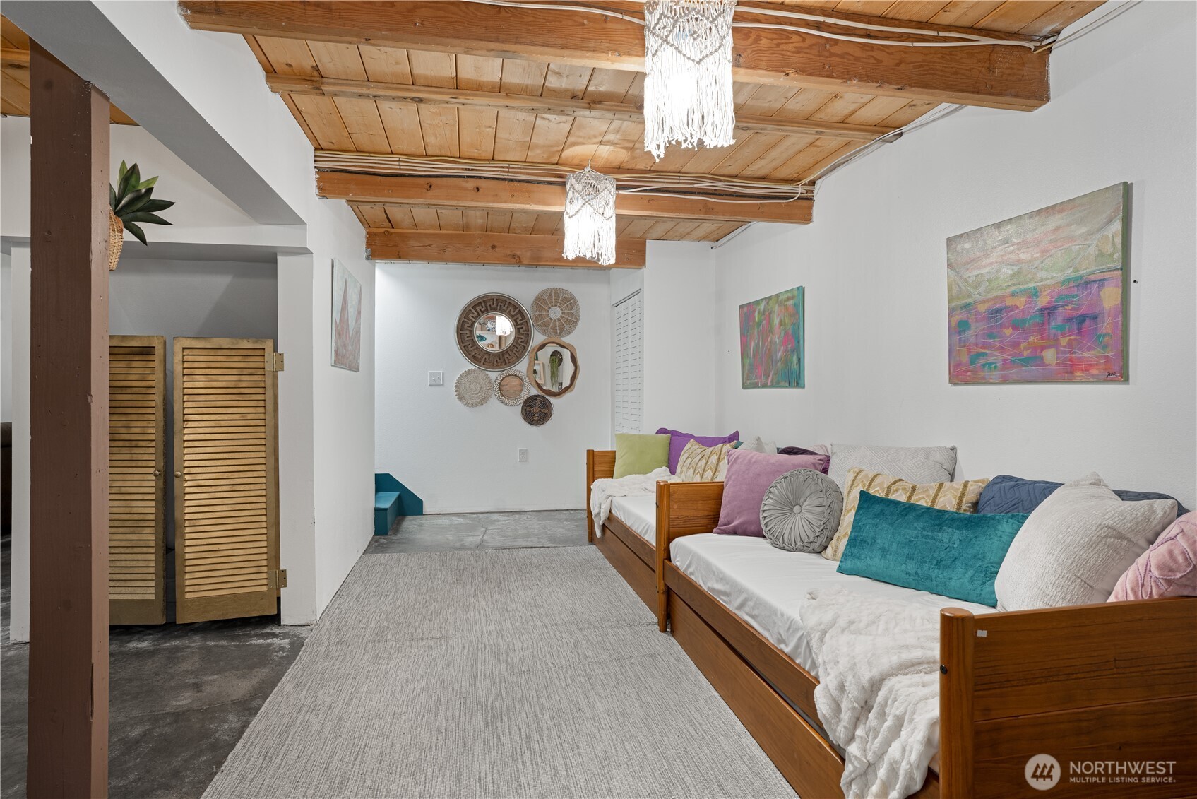 9940 Fairview Lake Road SW, Port Orchard, WA 98367