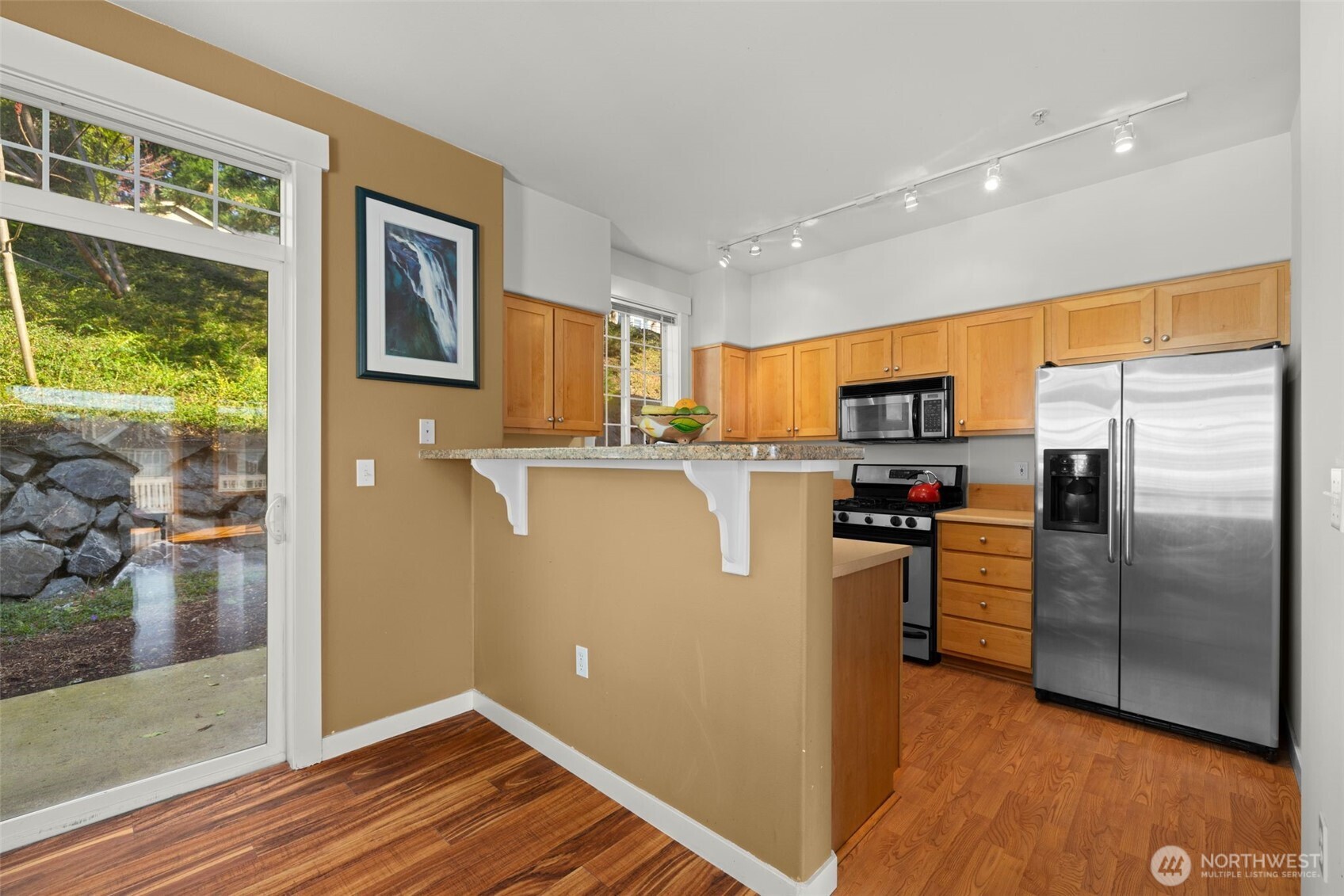 23120 SE Black Nugget Road #E1, Issaquah, WA 98029