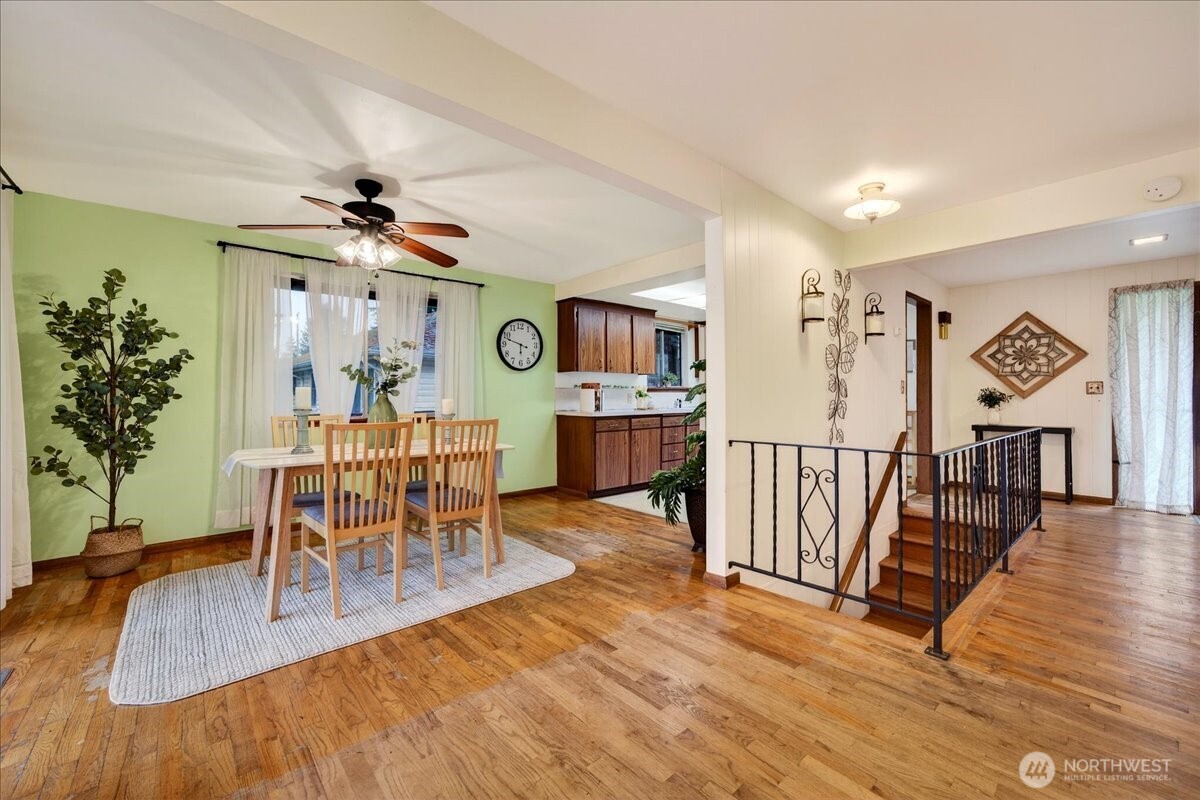 16008 10th Avenue NE, Shoreline, WA 98155