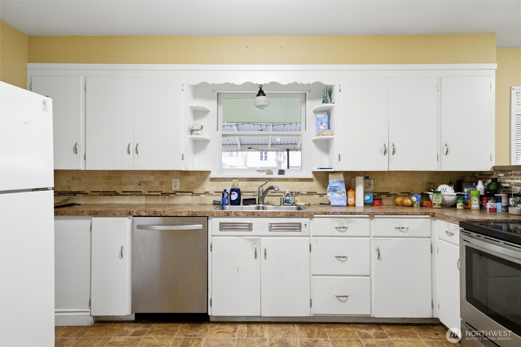 300 W Fifth Street , Waitsburg, WA 99361