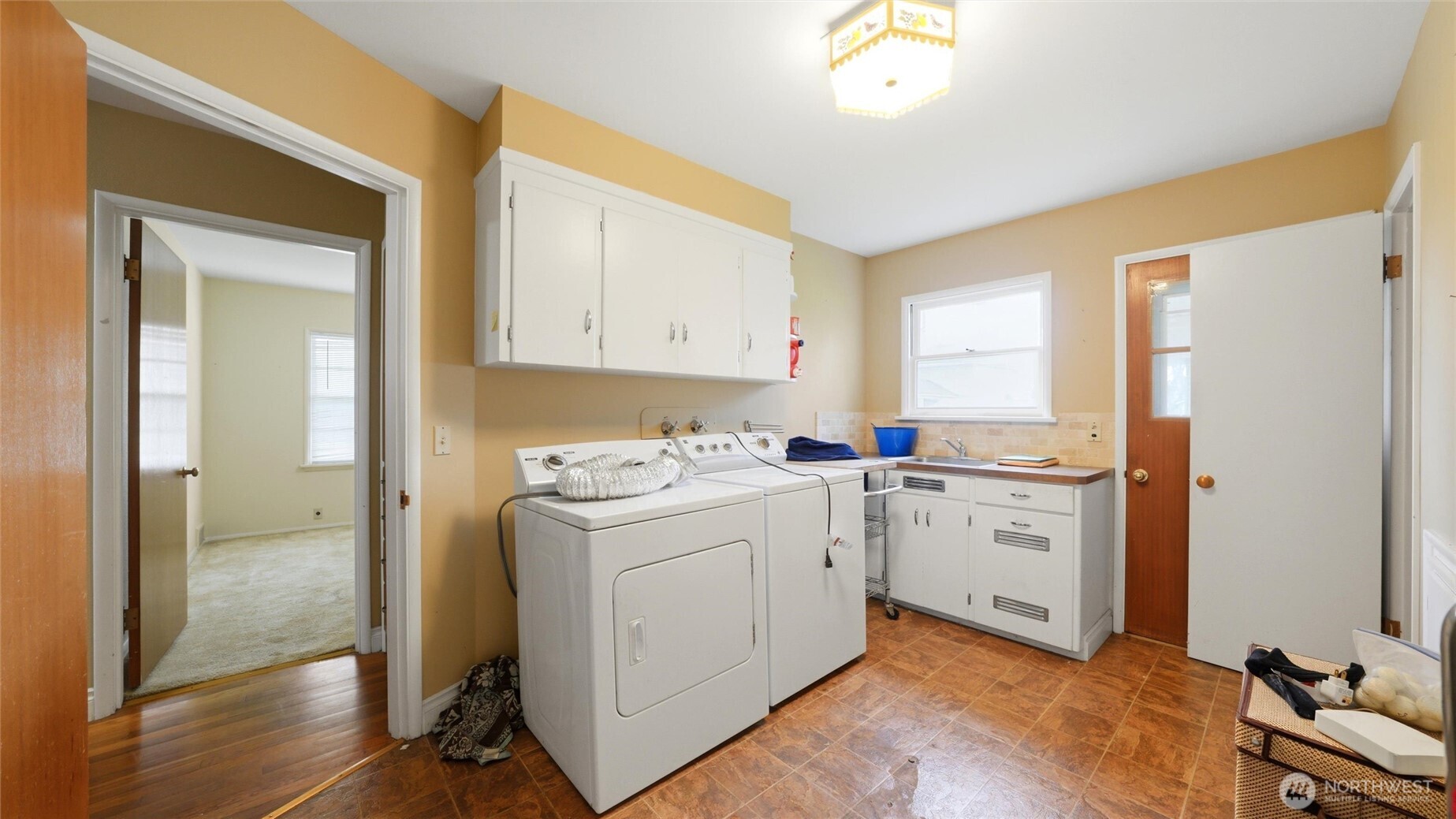 300 W Fifth Street , Waitsburg, WA 99361