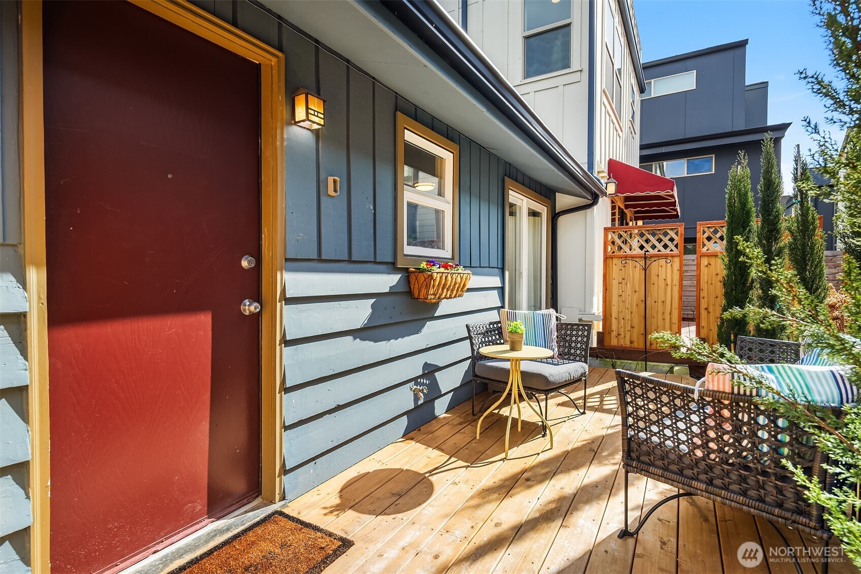 5035 25th Avenue SW, Seattle, WA 98106