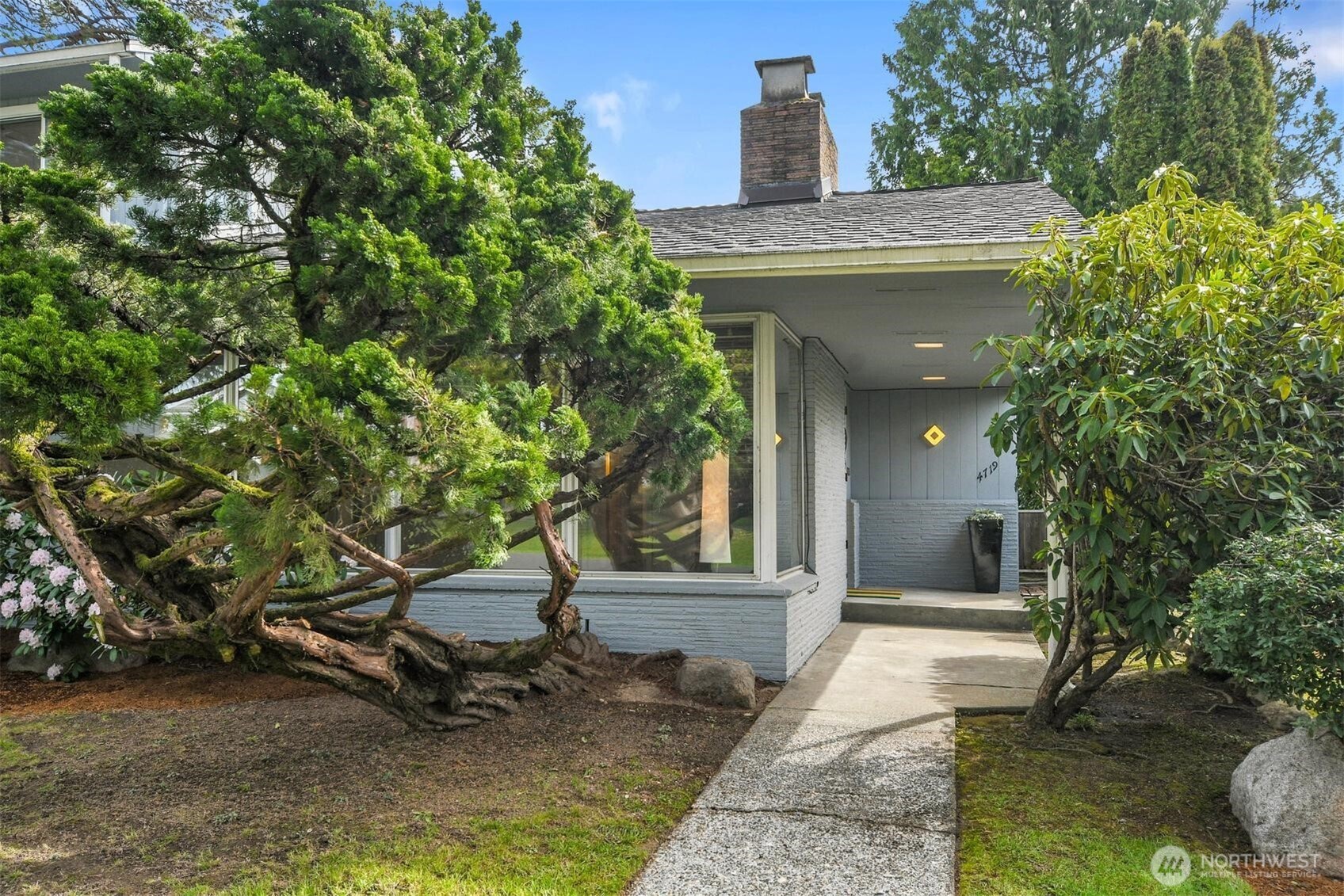 4719 NE Park Place , Seattle, WA 98115