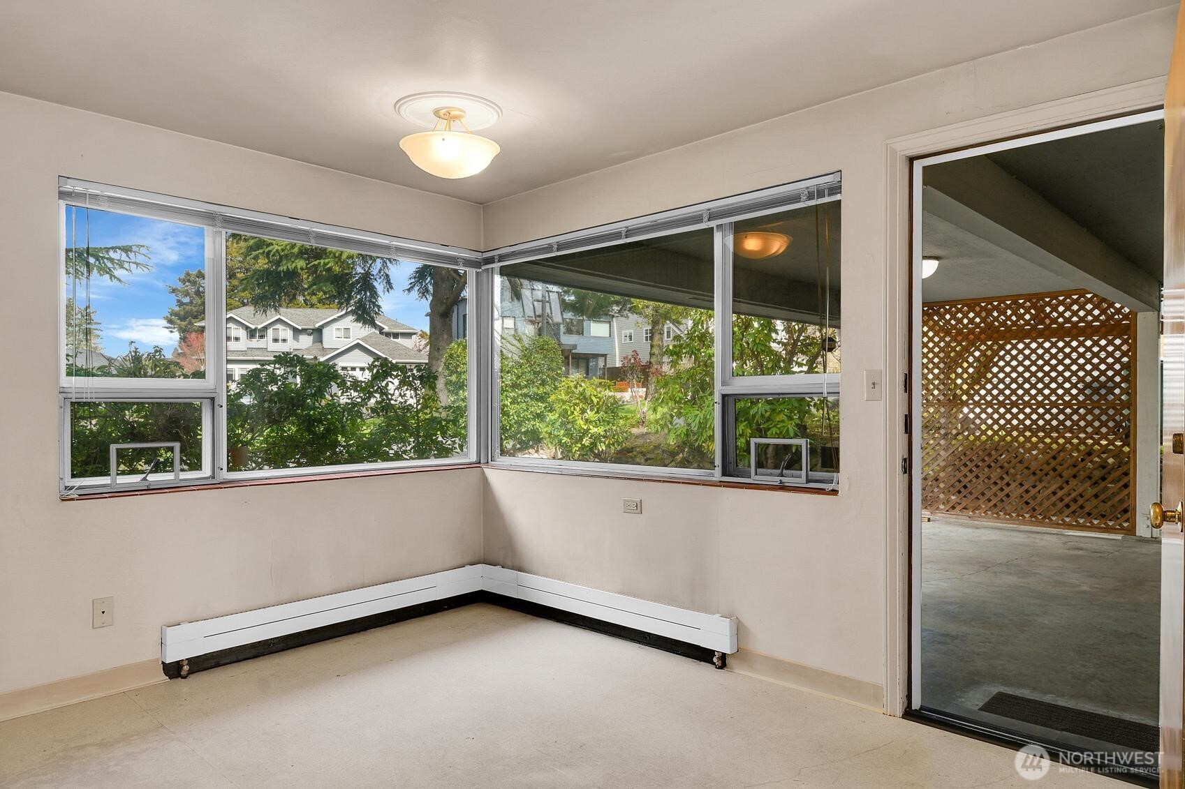 4719 NE Park Place , Seattle, WA 98115