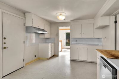 4719 NE Park Place , Seattle, WA 98115 - Photo 15