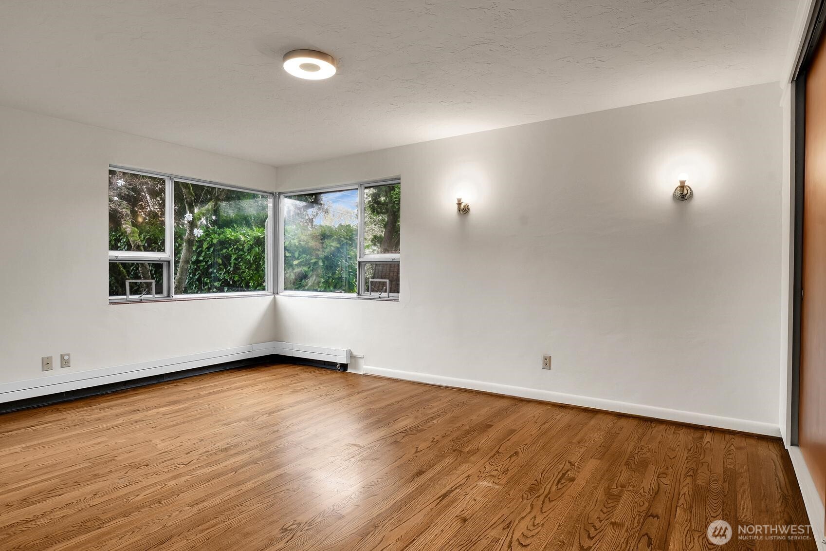 4719 NE Park Place , Seattle, WA 98115