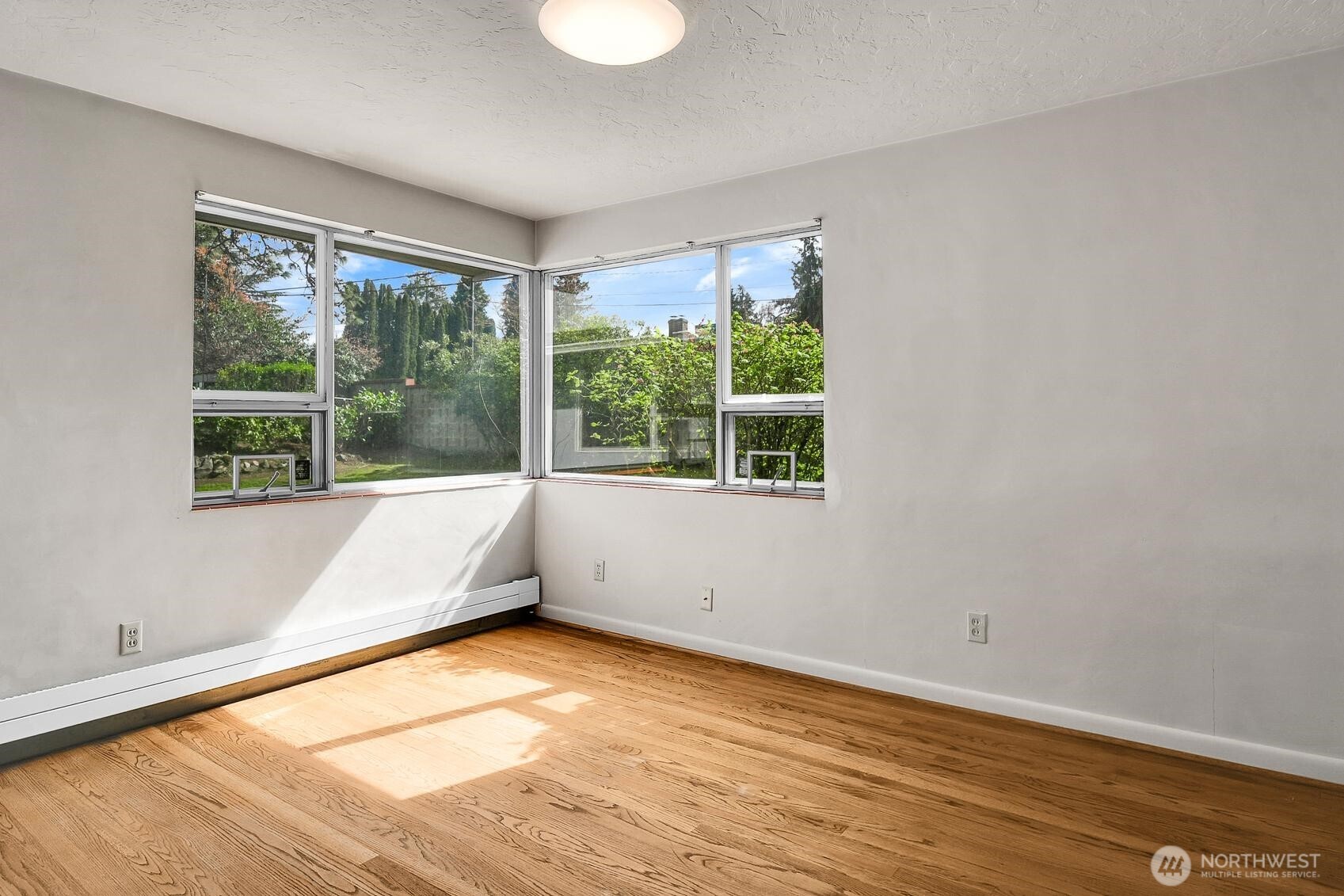 4719 NE Park Place , Seattle, WA 98115