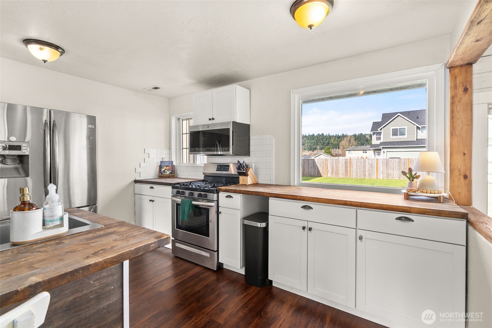 120 Tacoma Avenue NW, Orting, WA 98360-7511