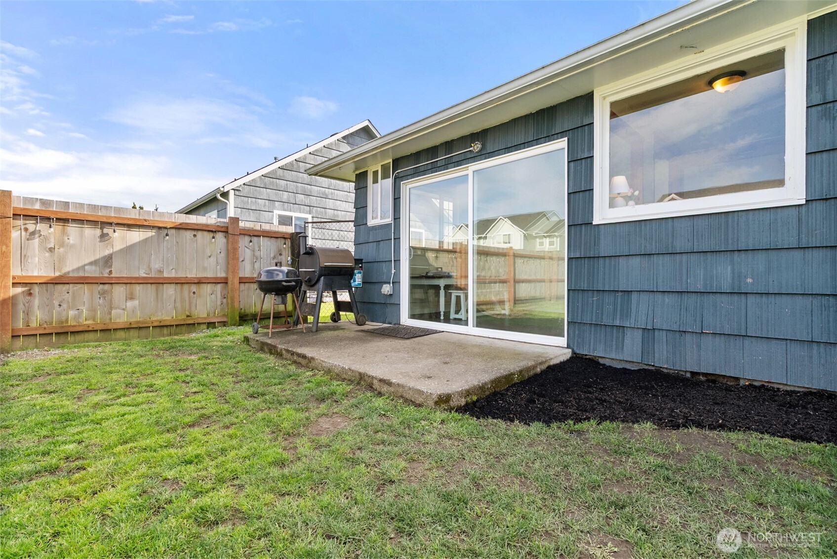 120 Tacoma Avenue NW, Orting, WA 98360-7511