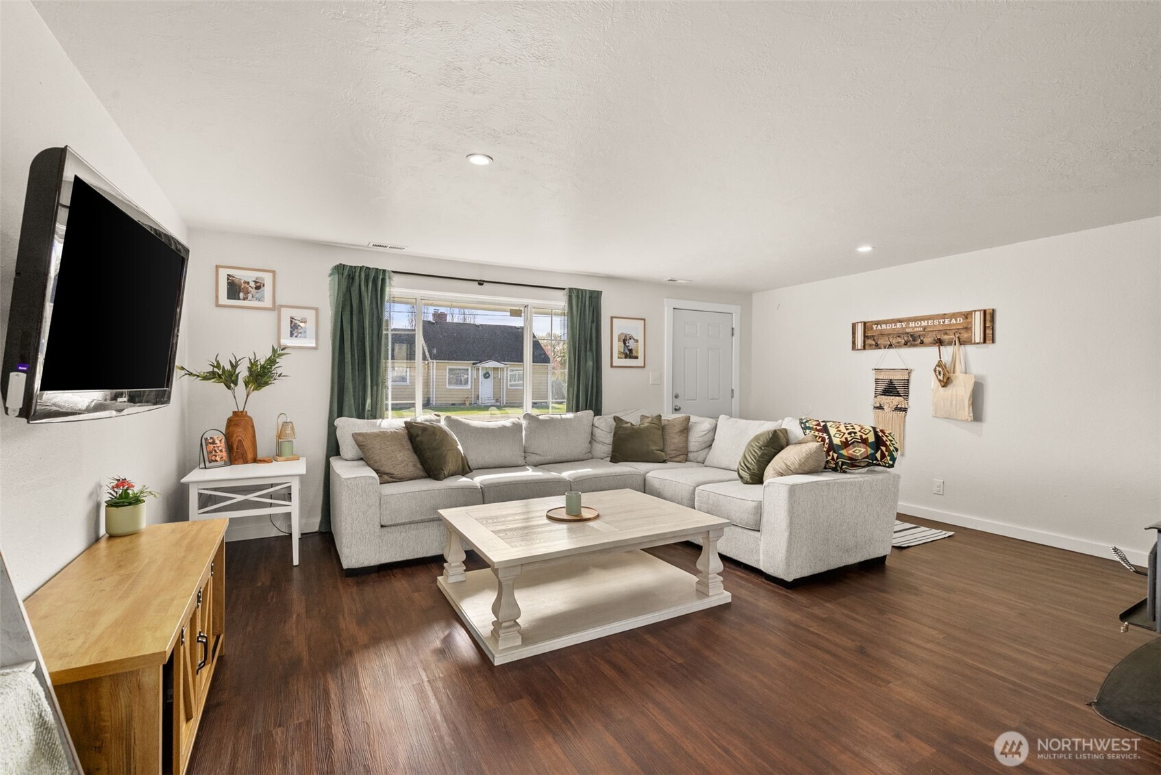 120 Tacoma Avenue NW, Orting, WA 98360-7511