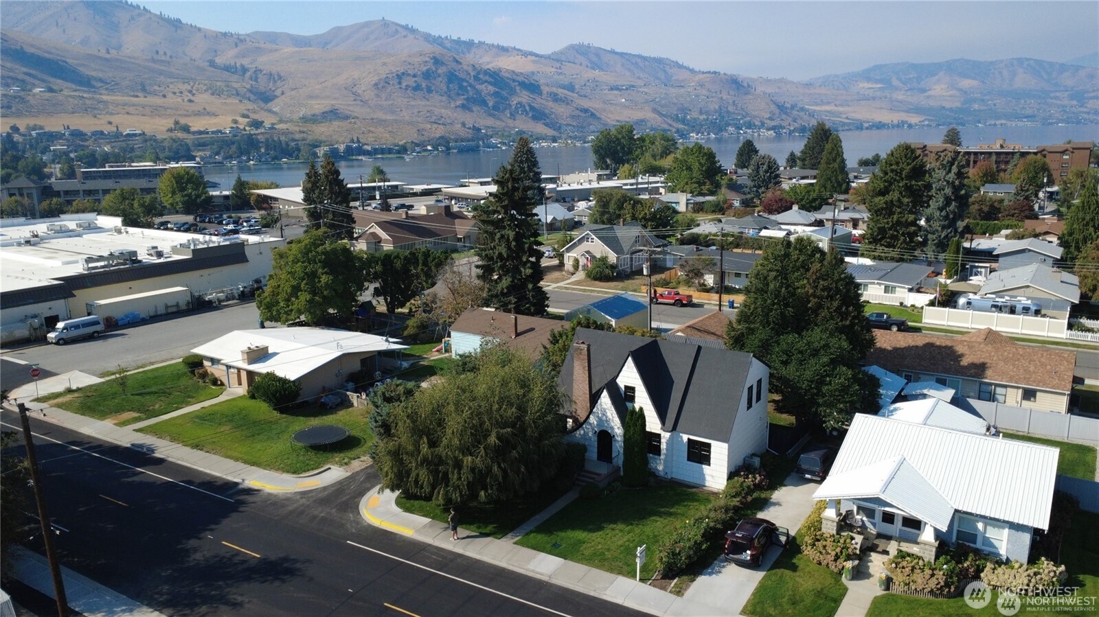417 N Columbia Street , Chelan, WA 98816