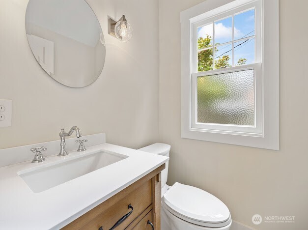 417 N Columbia Street , Chelan, WA 98816