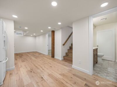 417 N Columbia Street , Chelan, WA 98816 - Photo 29