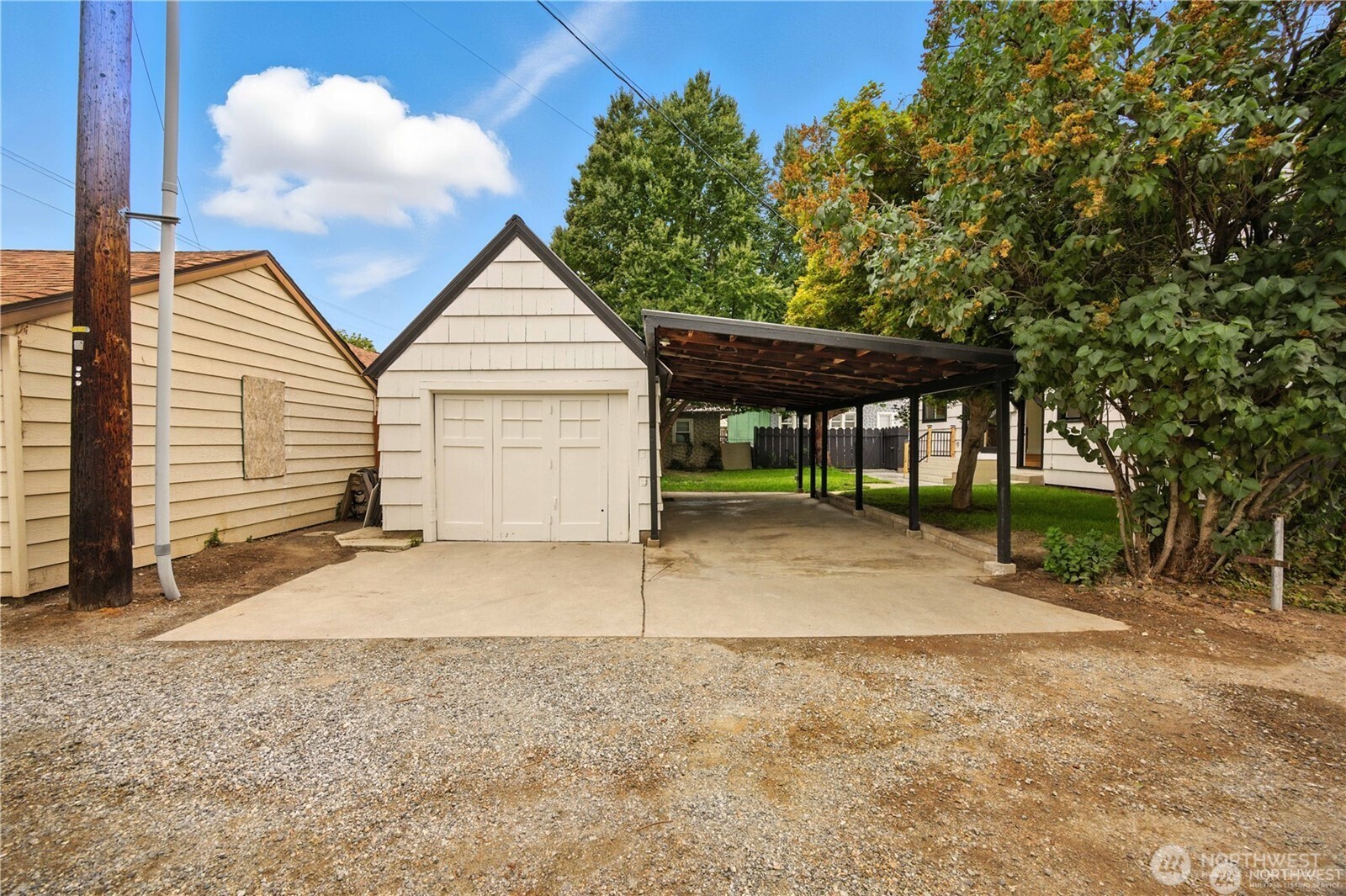 417 N Columbia Street , Chelan, WA 98816