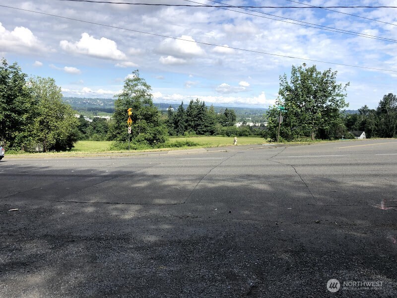 10043 SE Carr Road , Renton, WA 98055