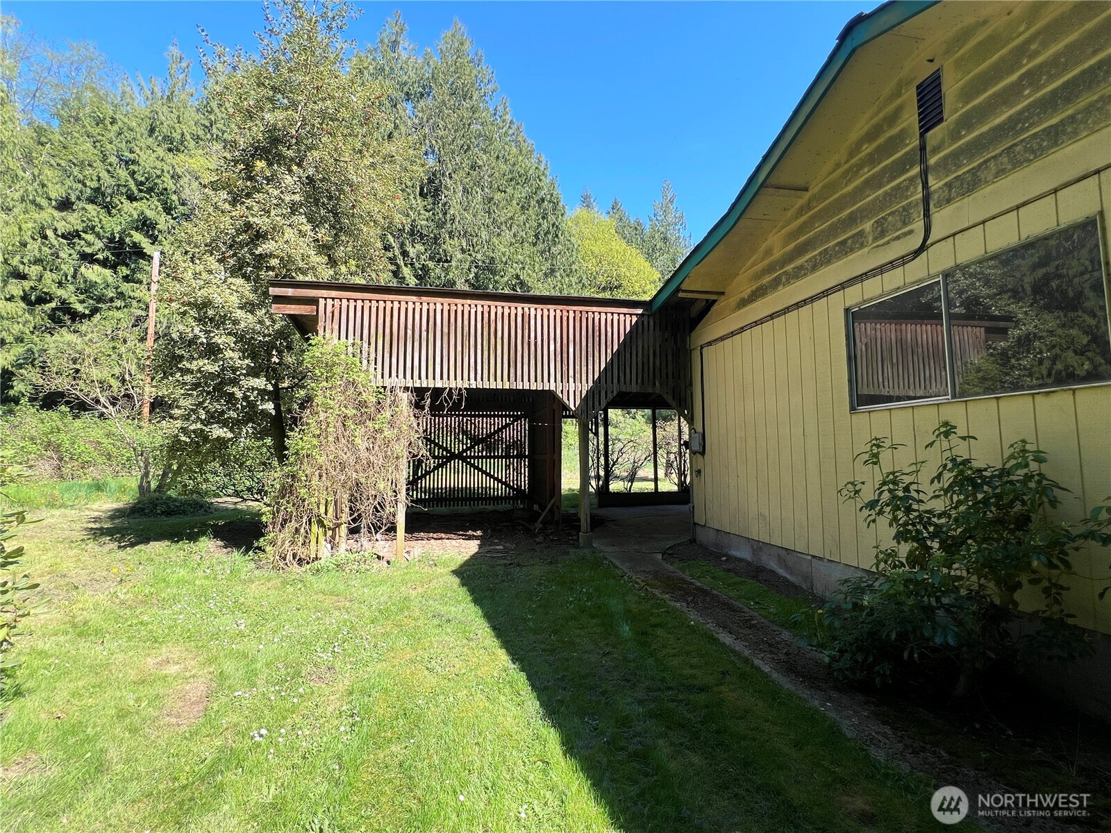 7409 Happy Hollow Road , Stanwood, WA 98292