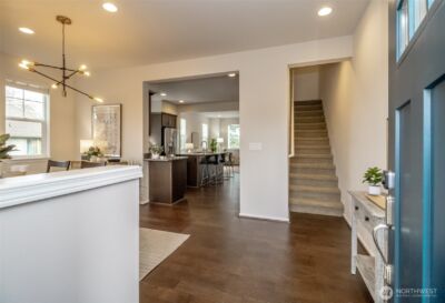 6830 31st Avenue SW, Seattle, WA 98126 - Photo 4