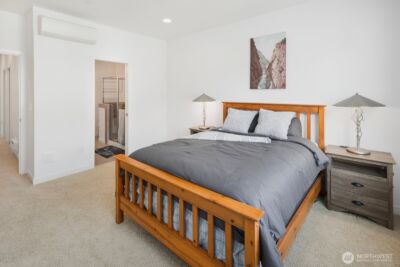 15788 NE 14th Alley , Bellevue, WA 98008 - Photo 18