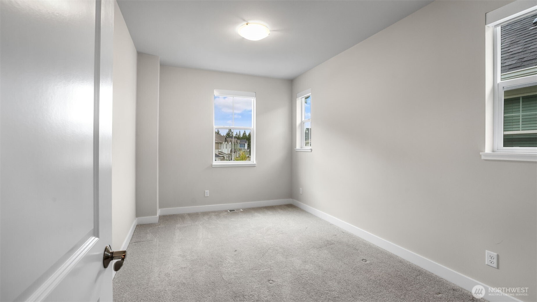 14176 SE 153rd Place , Renton, WA 98058