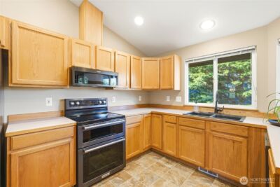 212 9th Street , Snohomish, WA 98290 - Photo 13