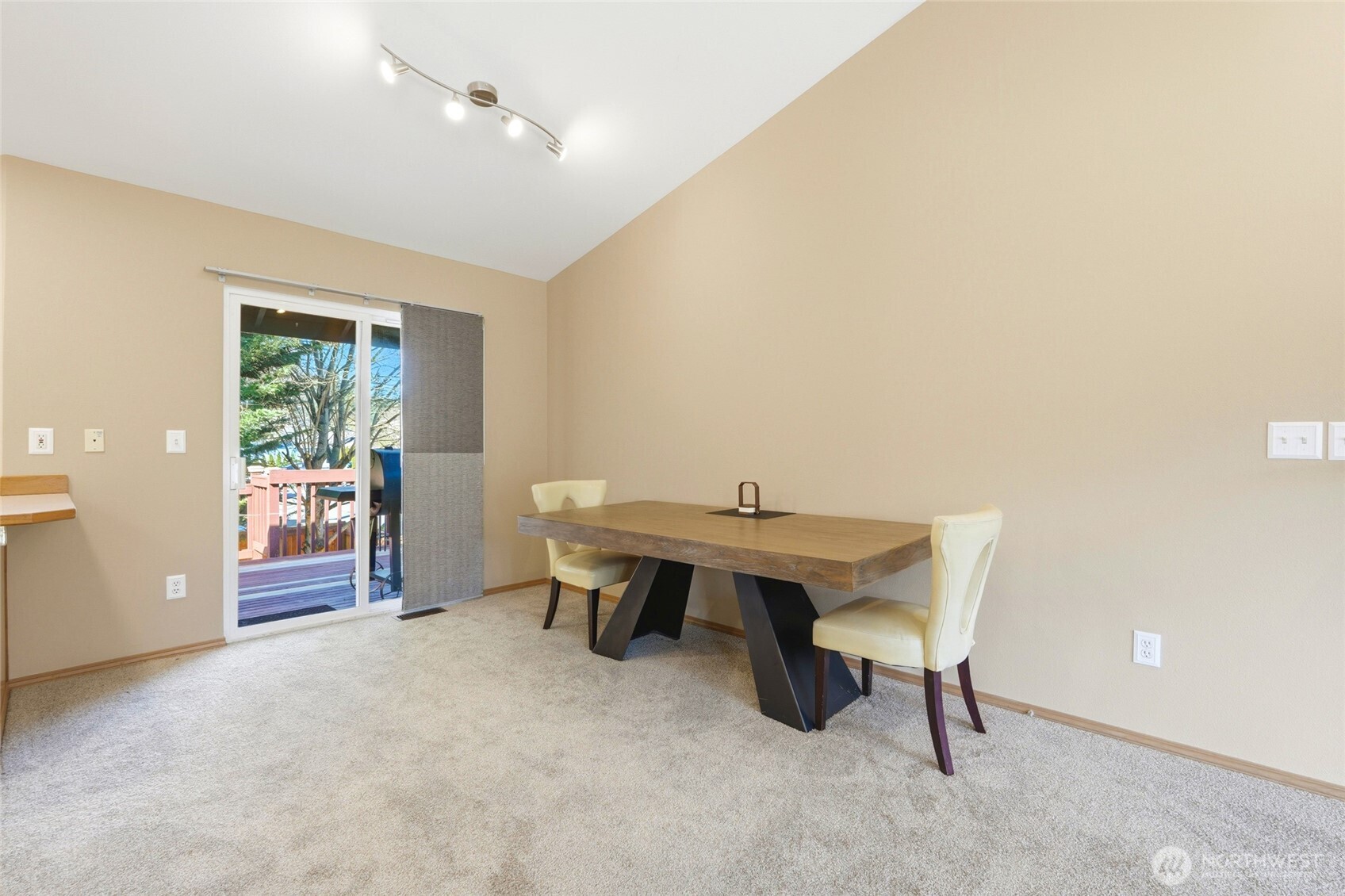 212 9th Street , Snohomish, WA 98290