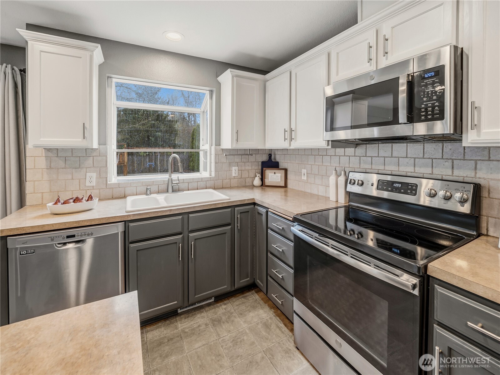 25321 153rd Street E, Buckley, WA 98321