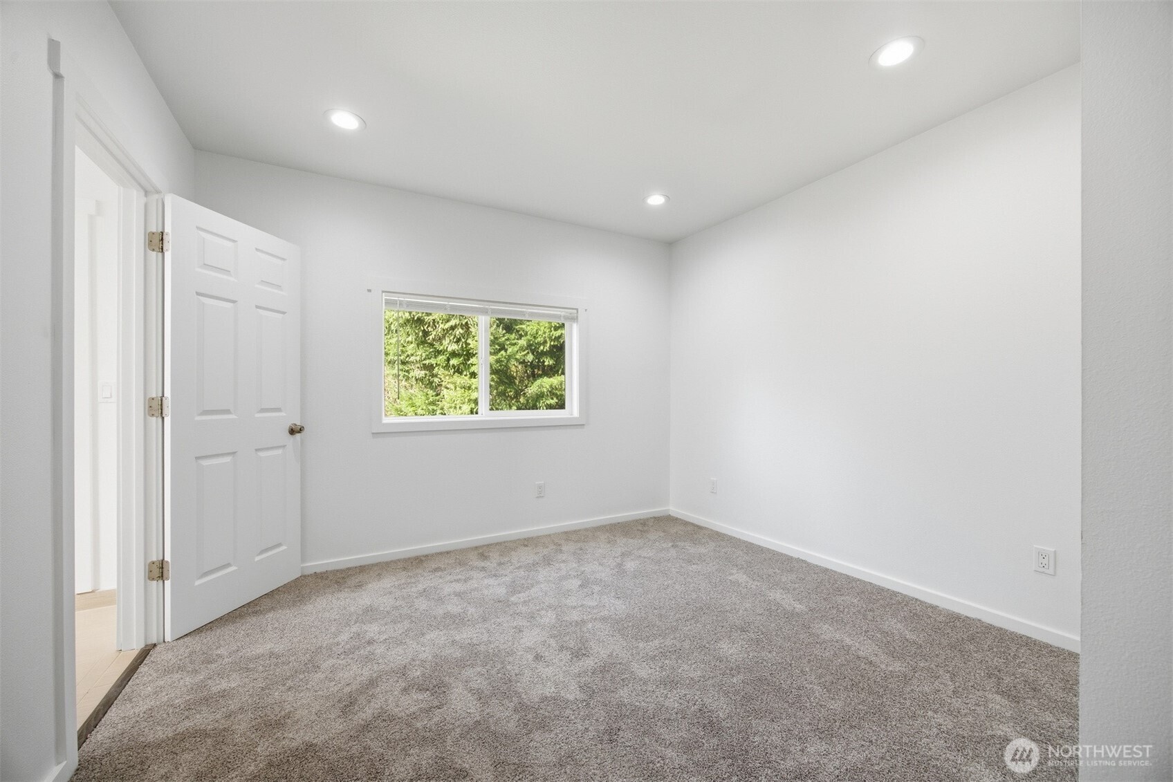 921 Autumn Lane #203, Bellingham, WA 98229