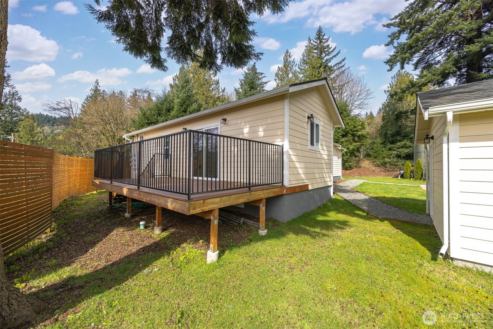 921 Autumn Lane #203, Bellingham, WA 98229
