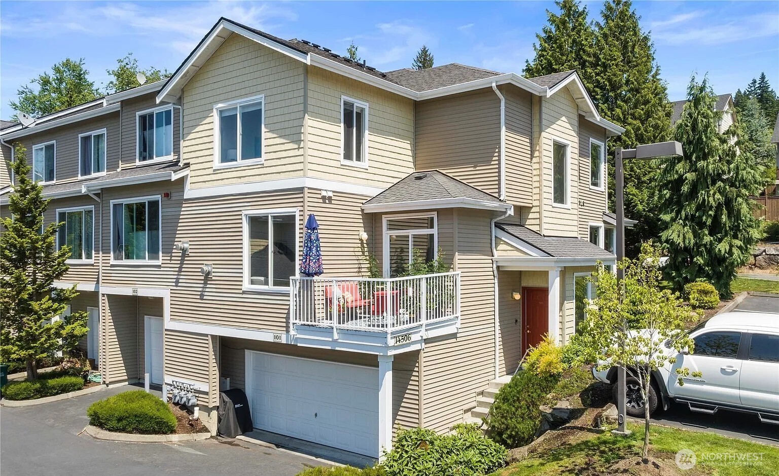 14506 1st Lane NE #101, Duvall, WA 98019