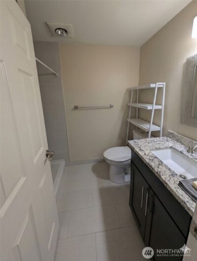 10341 Stone Avenue N, Seattle, WA 98133 - Photo 7