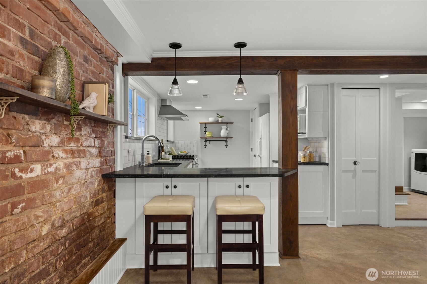 933 Yakima Place S, Seattle, WA 98144