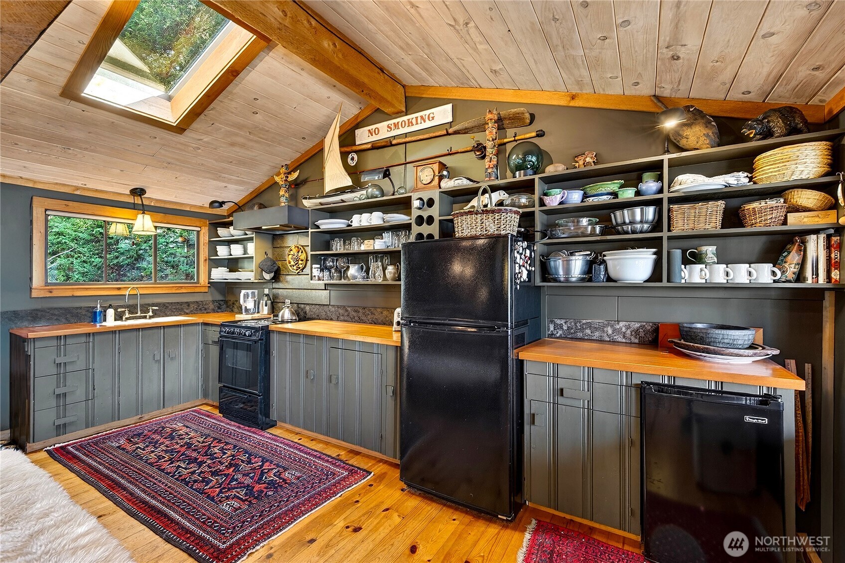 5132 West Shore Road , Anacortes, WA 98221