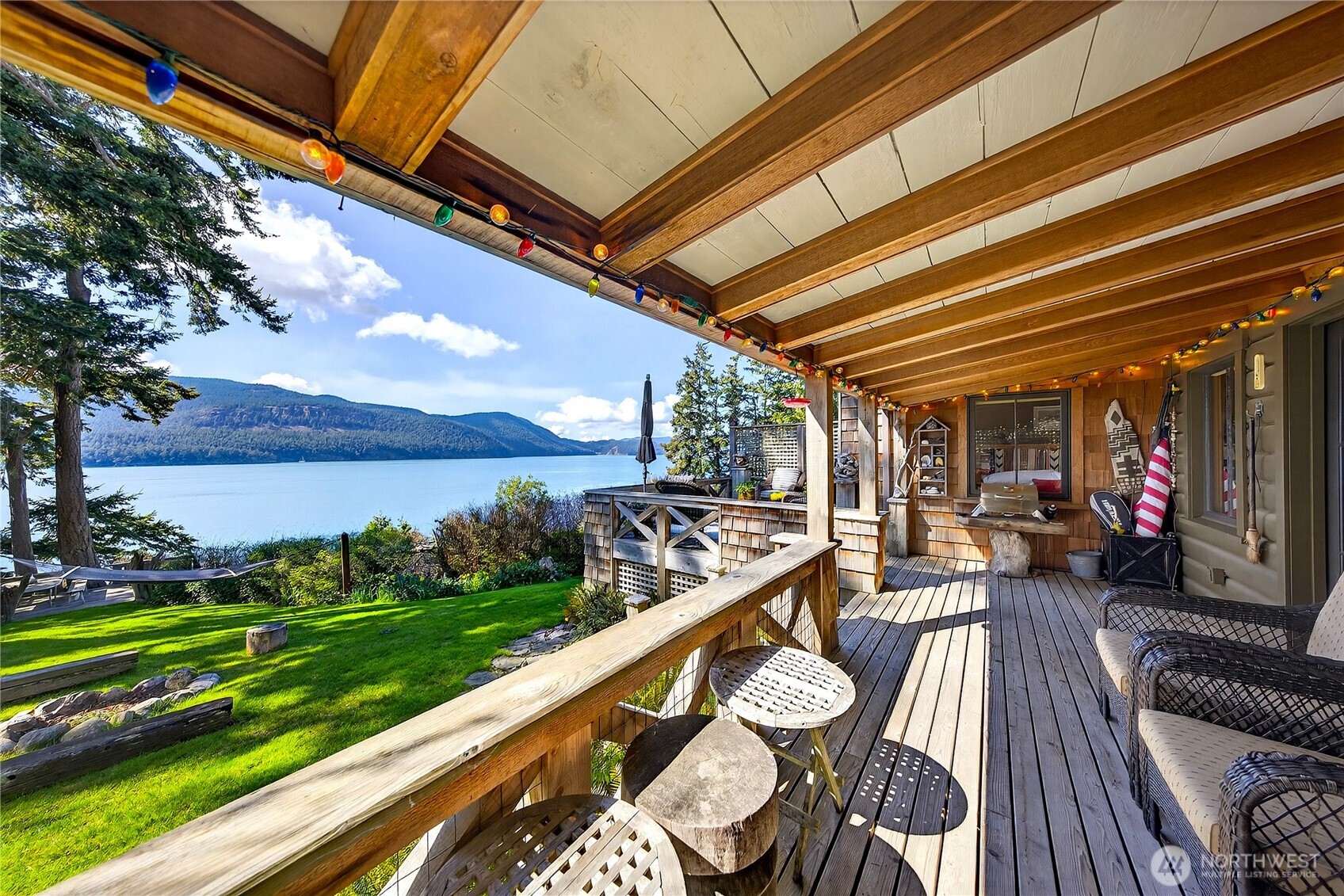 5132 West Shore Road , Anacortes, WA 98221