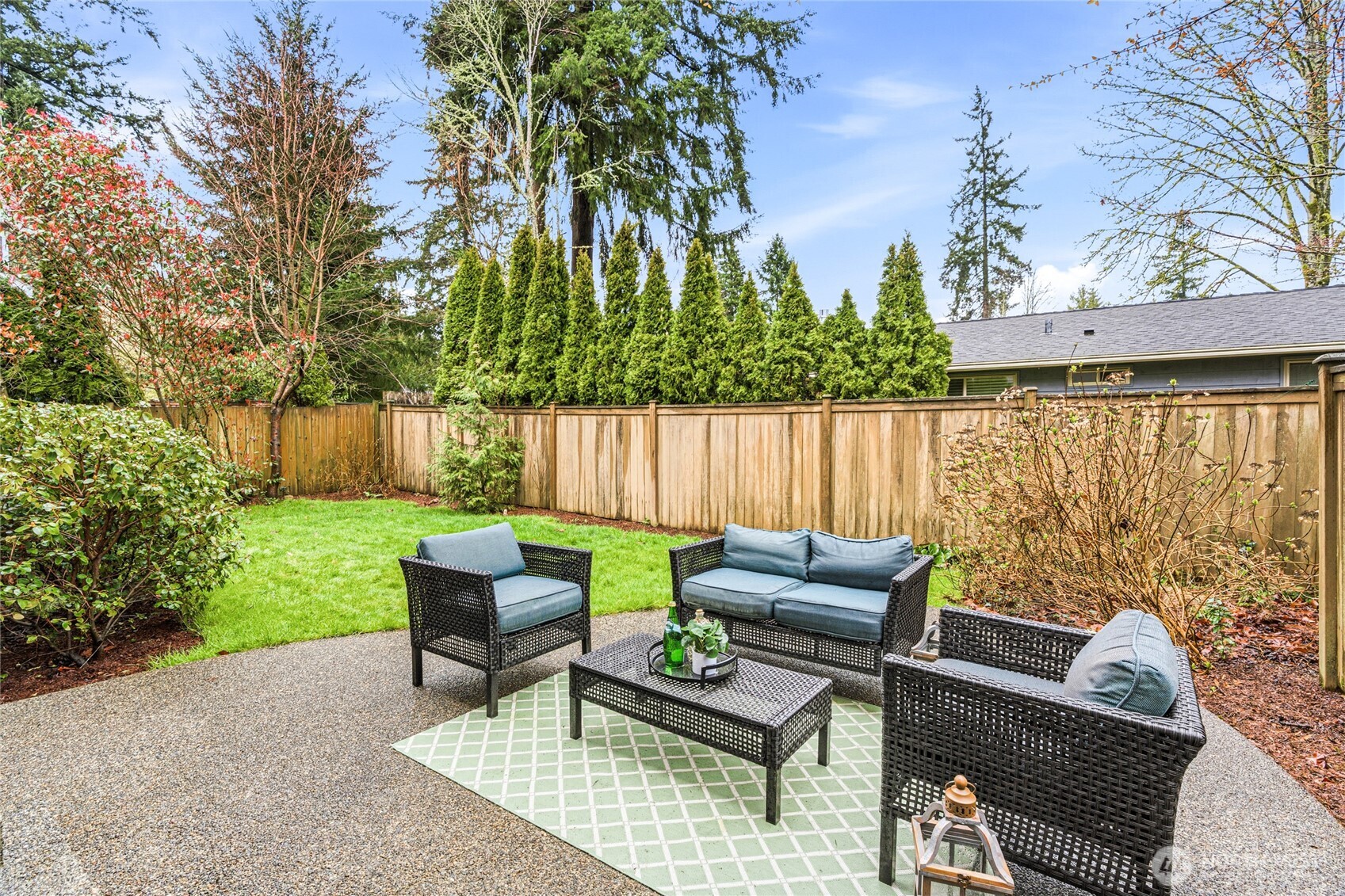 8133 NE 147th Street , Kenmore, WA 98028