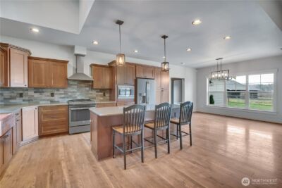 8106 Spurgeon Creek Road SE, Olympia, WA 98503 - Photo 9