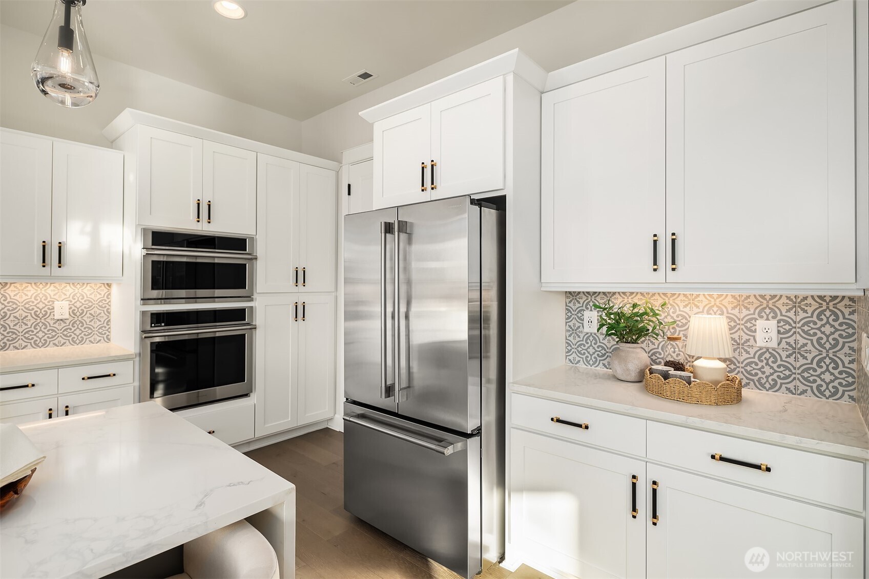 1335 Westridge Way NE, Issaquah, WA 98029