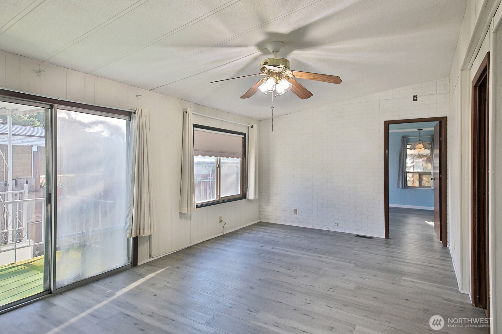 225 NE Ernst Street #85, Oak Harbor, WA 98277